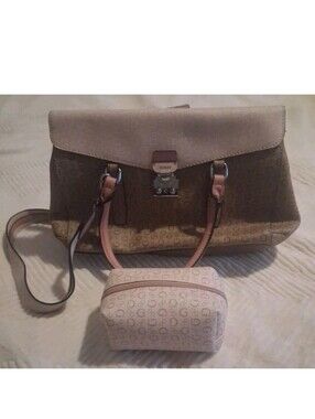 Guess Handbag Blush Pink Signature Logo Multi-Pocket Satchel Purse Adjustable